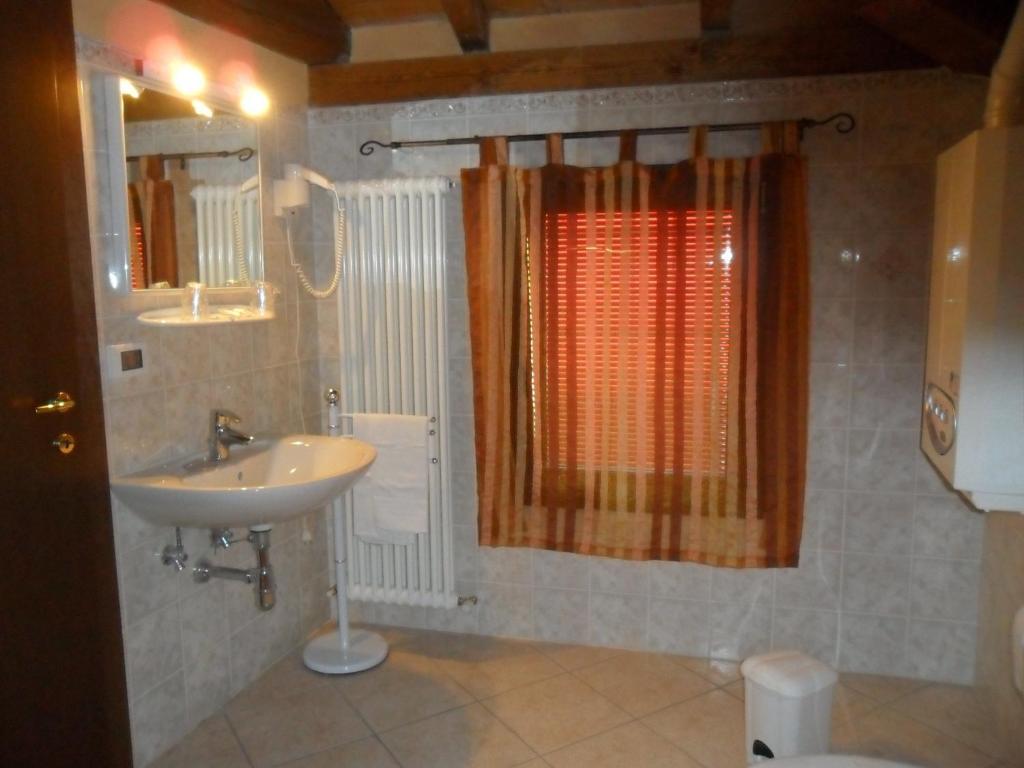 Hotel San Francesco Budrio  Szoba fotó