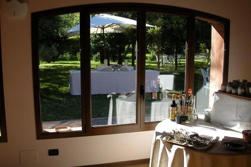 Hotel San Francesco Budrio  Kültér fotó